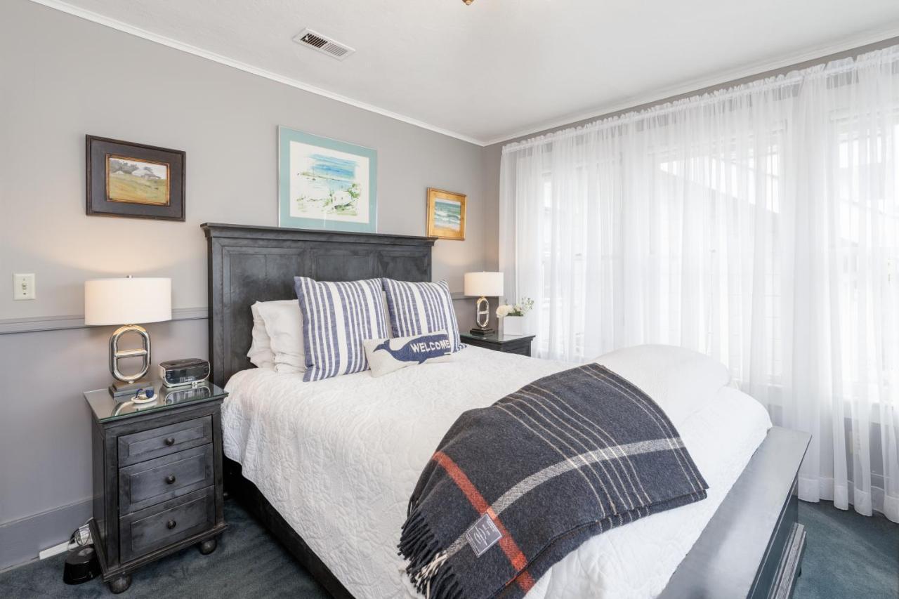 Nantucket Whale Inn,