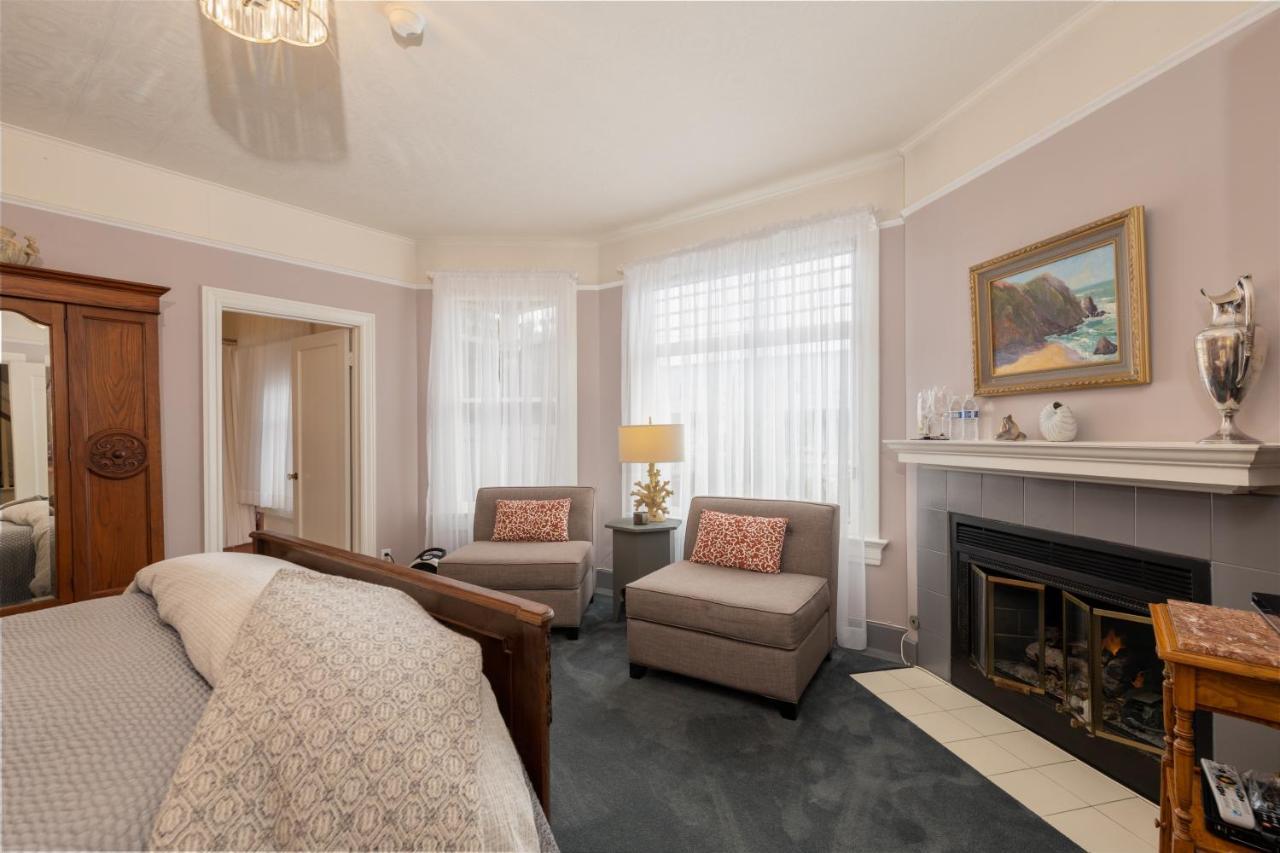 Bed & Breakfast Nantucket Whale Inn, Half Moon Bay